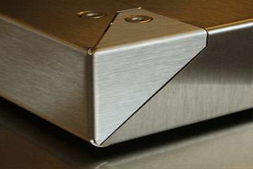 精密钣金折弯弯曲工艺中的决定因素有哪些？-中山开云体育官方网站-开云app(中国)一站式服务平台